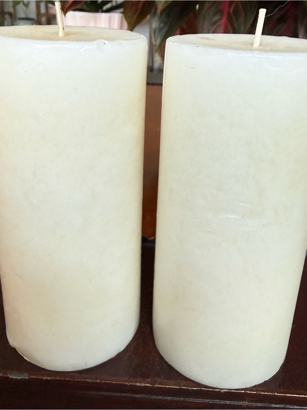 Neutral Cream Pillar Candle Duo- Scented Indian Sandal wood